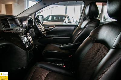 2012 Nissan Elgrand - Thumbnail