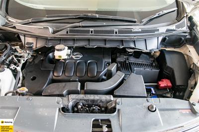 2012 Nissan Elgrand - Thumbnail