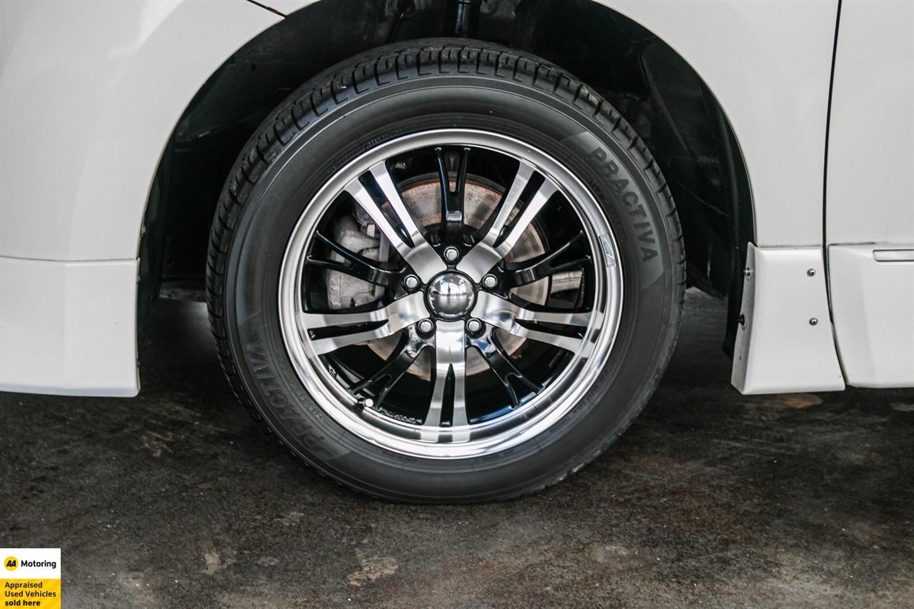 2012 Nissan Elgrand