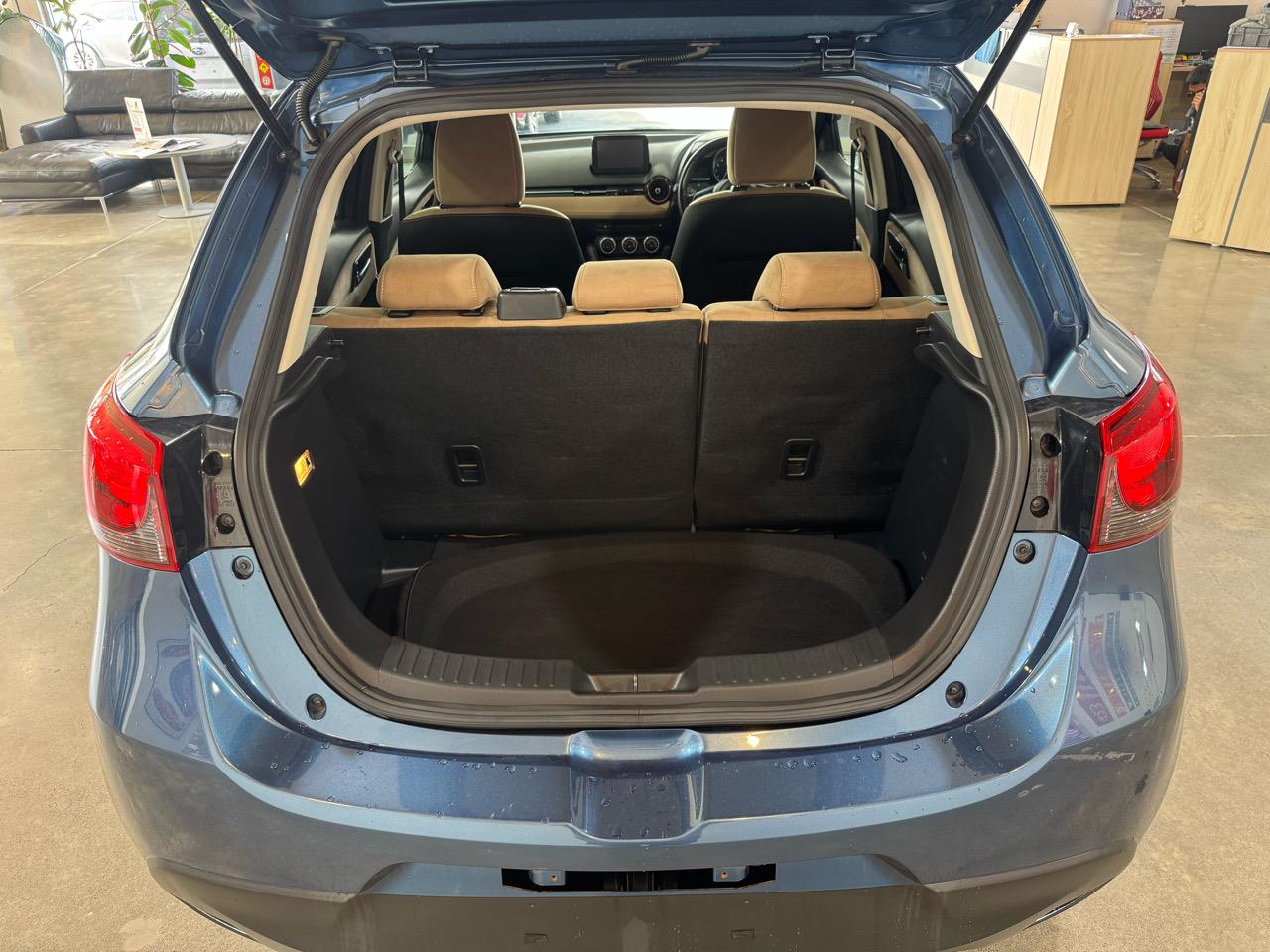 2017 Mazda Demio
