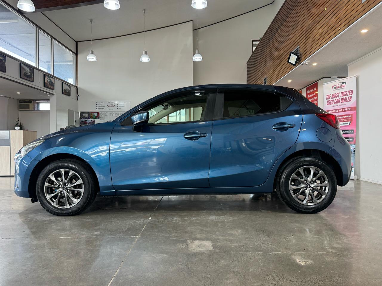 2017 Mazda Demio