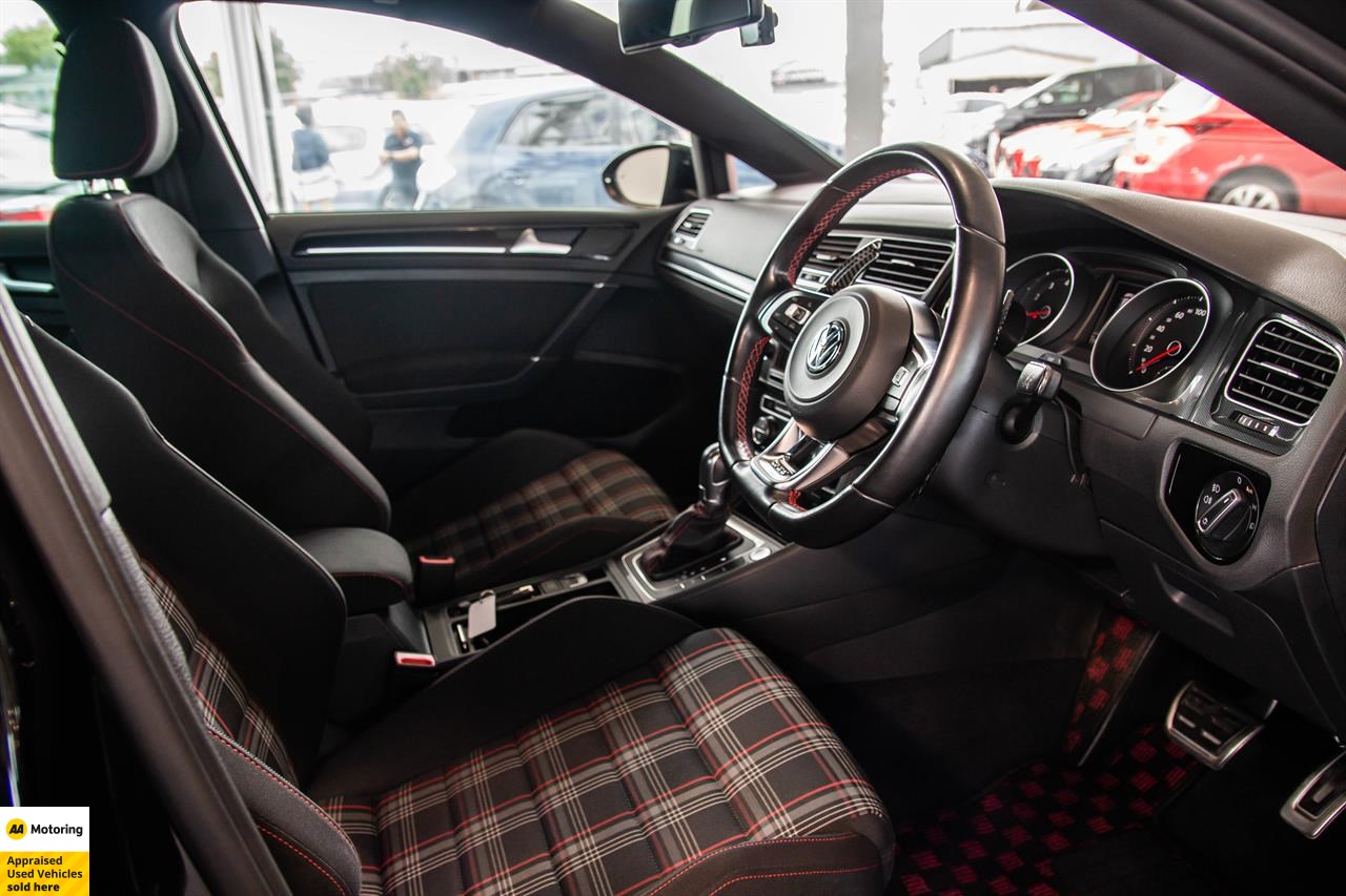 2017 Volkswagen Golf