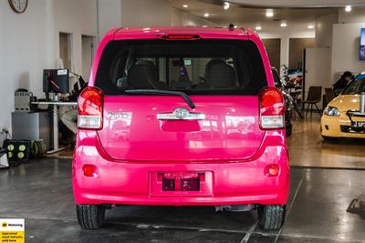 2015 Toyota Porte - Thumbnail