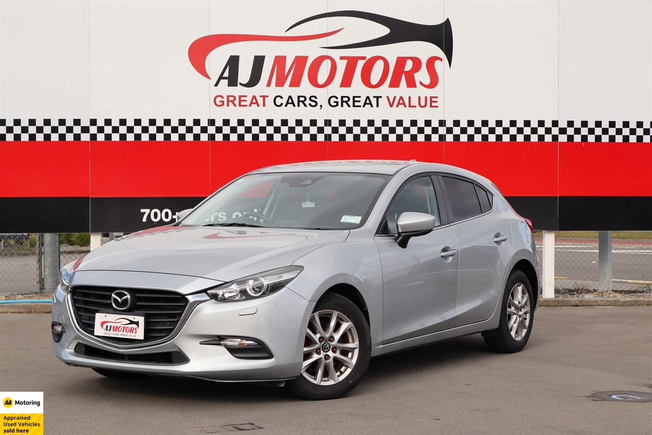 2018 Mazda Axela