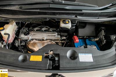 2012 Toyota Vellfire - Thumbnail