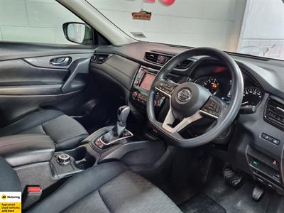 2021 Nissan X-Trail - Thumbnail