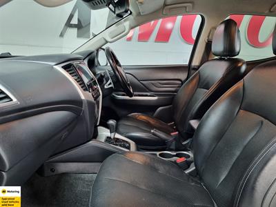 2021 Mitsubishi Triton - Thumbnail