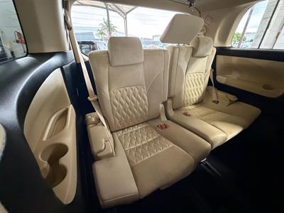 2023 Toyota Alphard - Thumbnail