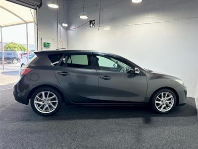 2009 Mazda Axela - Thumbnail