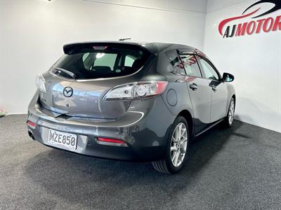 2009 Mazda Axela - Thumbnail