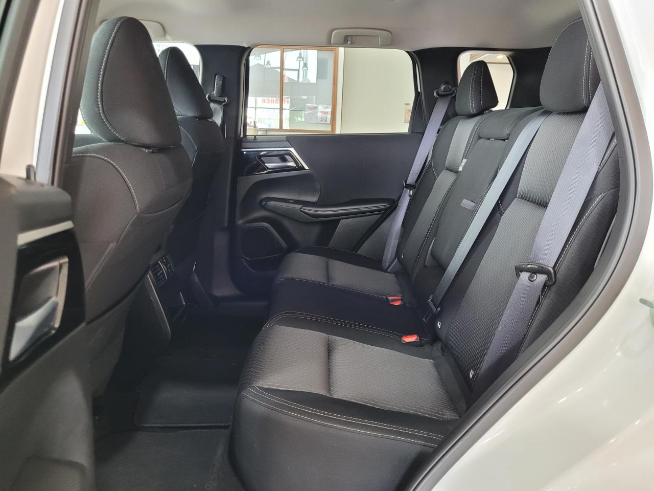 2024 Mitsubishi Outlander