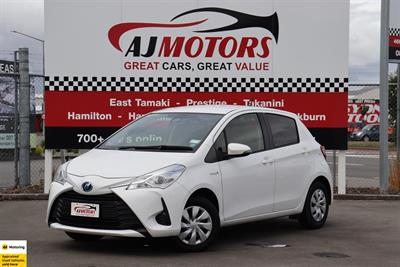 2017 Toyota Vitz - Thumbnail