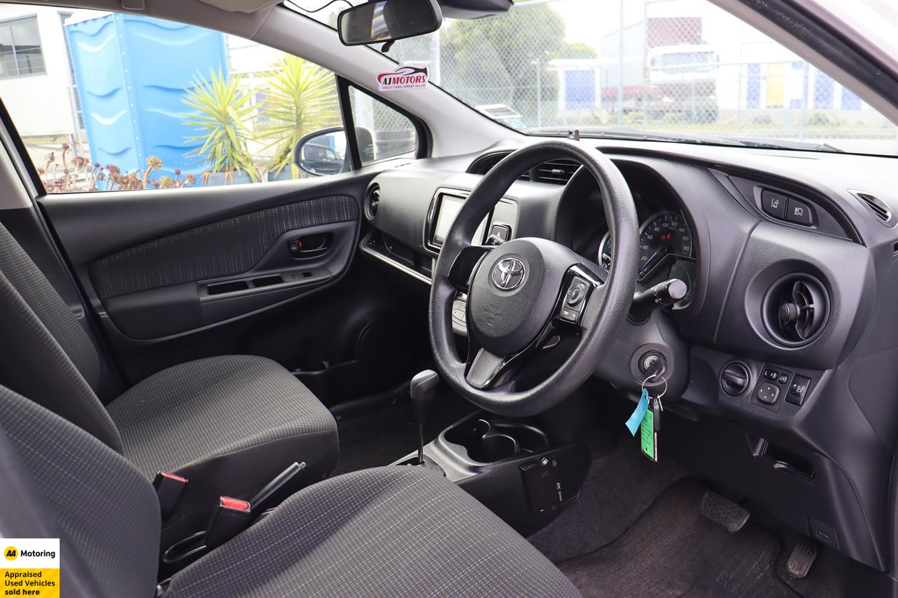 2017 Toyota Vitz