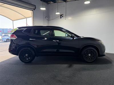 2014 Nissan XTRAIL - Thumbnail
