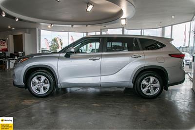 2023 Toyota Highlander - Thumbnail