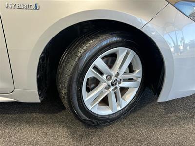 2018 Toyota Corolla - Thumbnail