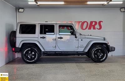 2016 Jeep Wrangler - Thumbnail