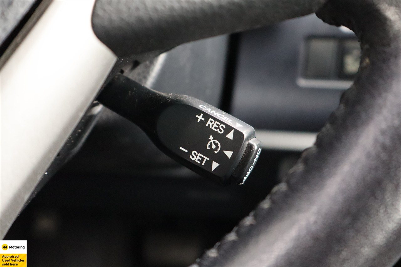 2014 Toyota Voxy
