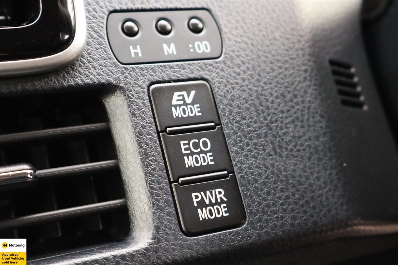 2014 Toyota Voxy