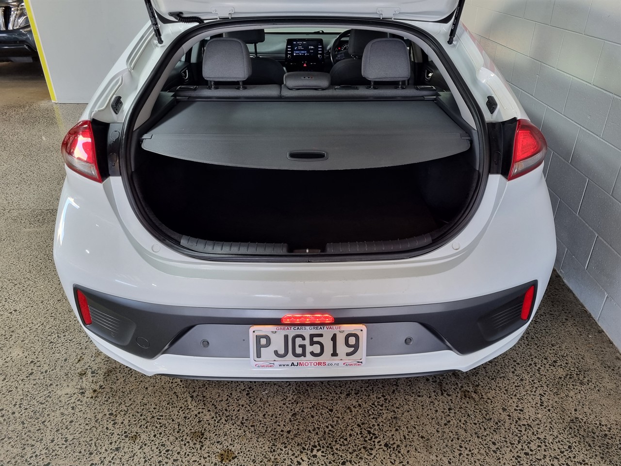 2022 Hyundai IONIQ