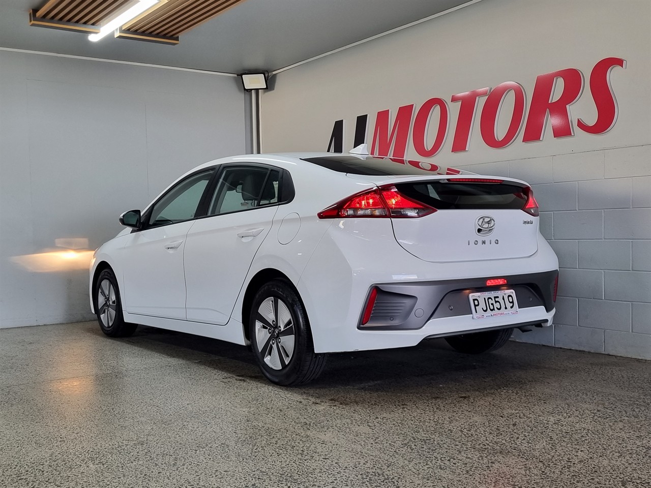 2022 Hyundai IONIQ