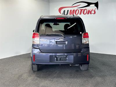 2012 Toyota Spade - Thumbnail
