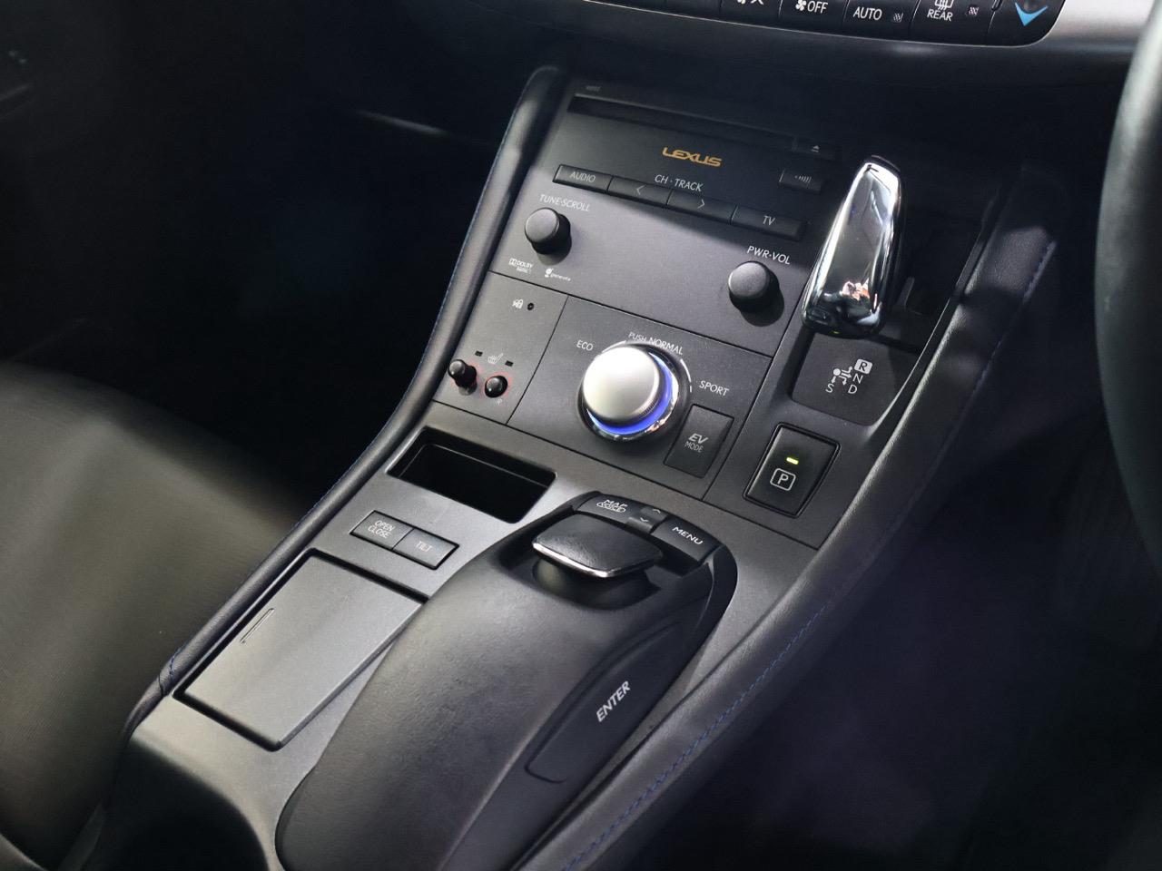 2013 Lexus CT 200h