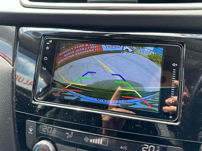 2017 Nissan X-Trail - Thumbnail