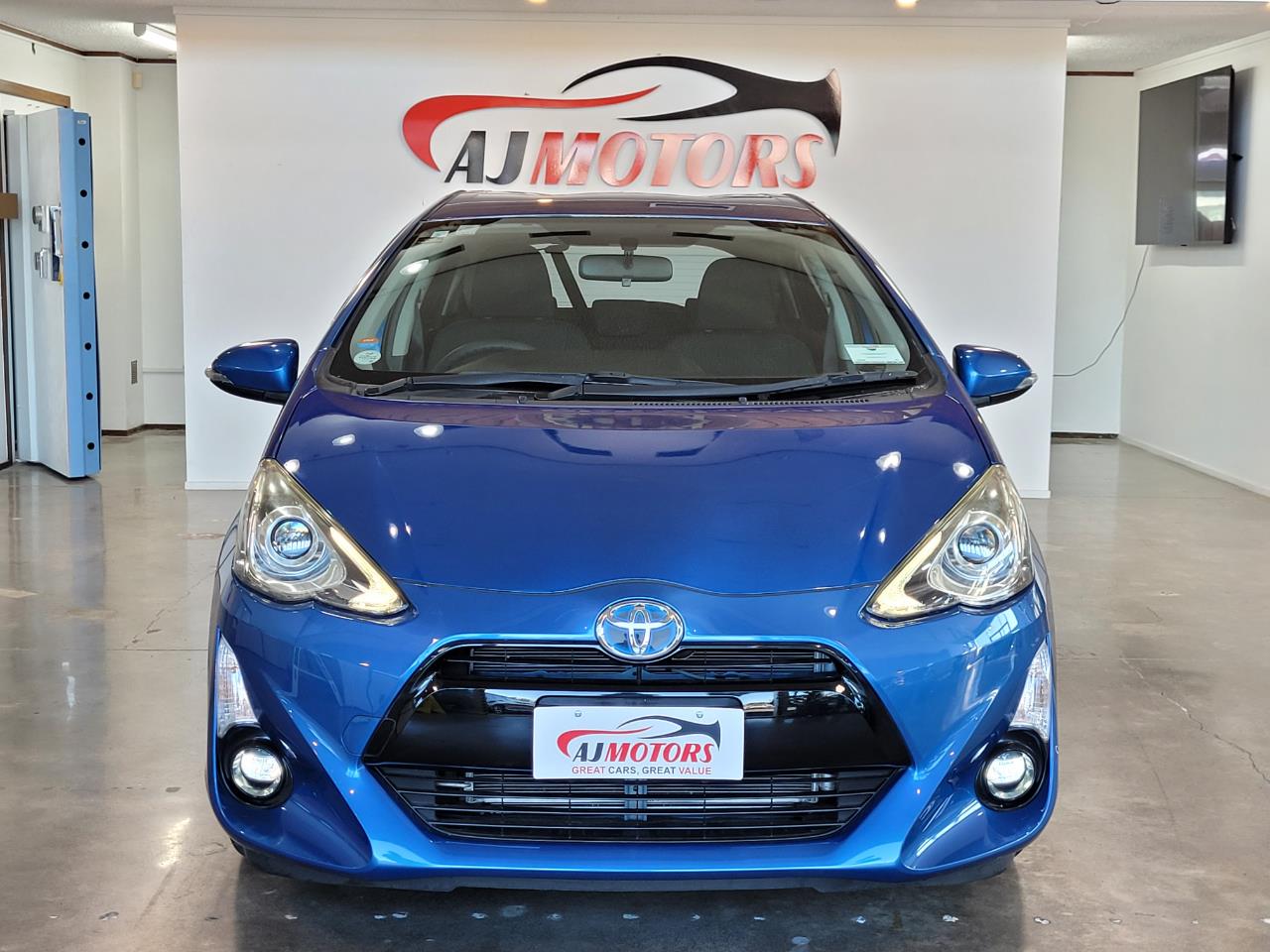 2015 Toyota Aqua
