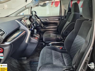 2015 Toyota Vellfire - Thumbnail