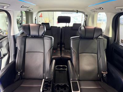 2015 Toyota Vellfire - Thumbnail