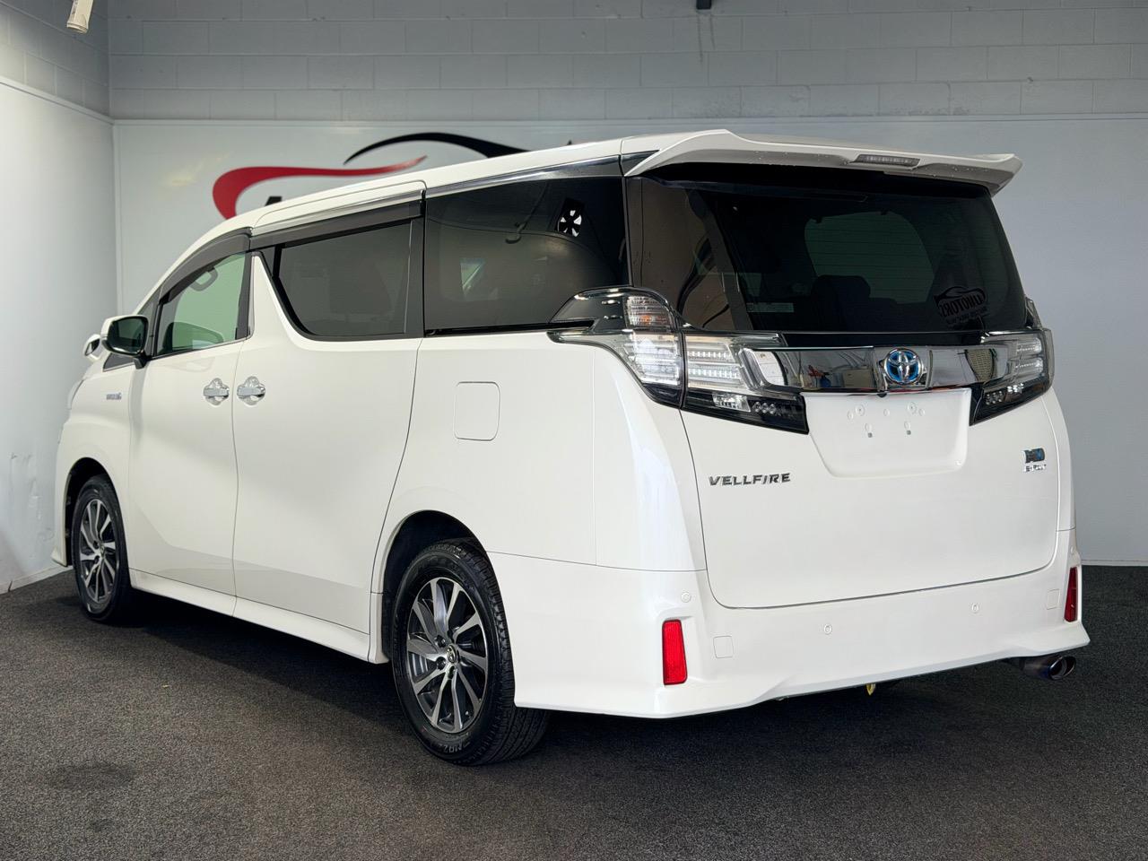 2015 Toyota Vellfire