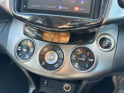 2011 Toyota Vanguard - Thumbnail