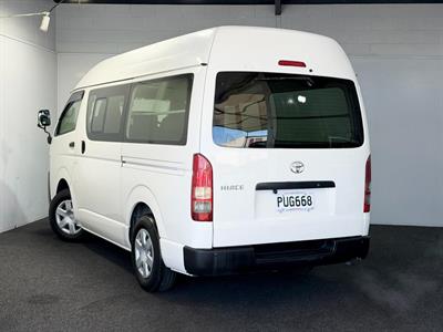 2019 Toyota Hiace - Thumbnail