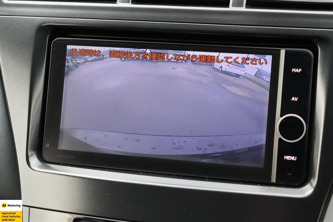 2012 Toyota Prius Alpha