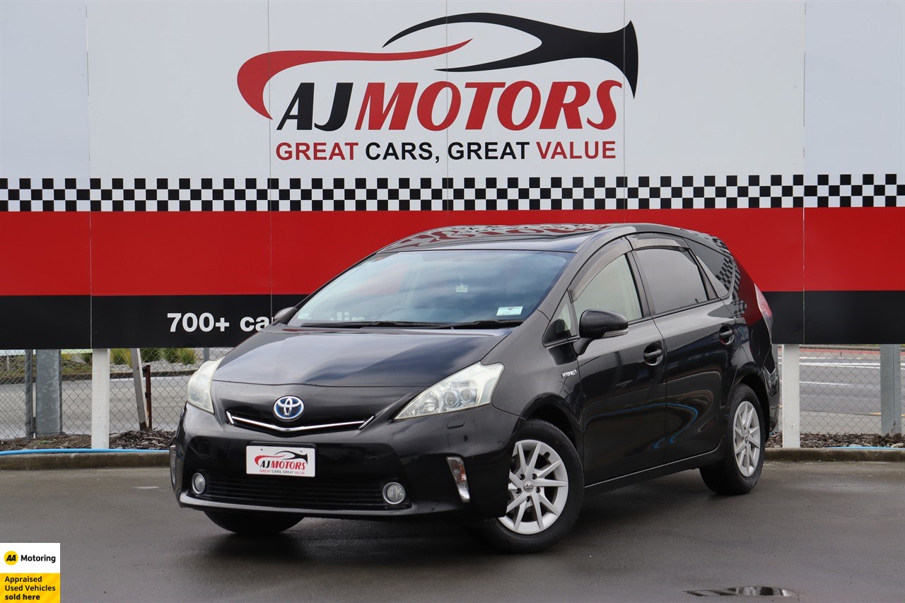 2012 Toyota Prius Alpha