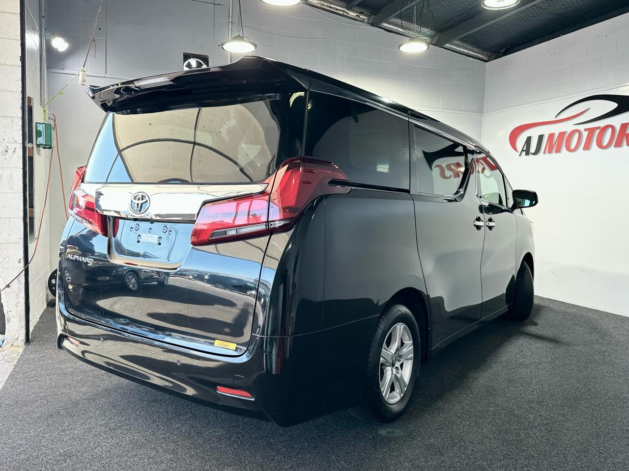 2019 Toyota Alphard