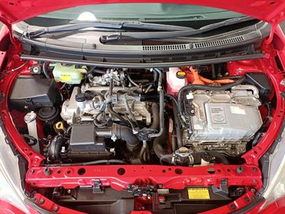 2014 Toyota Aqua - Thumbnail