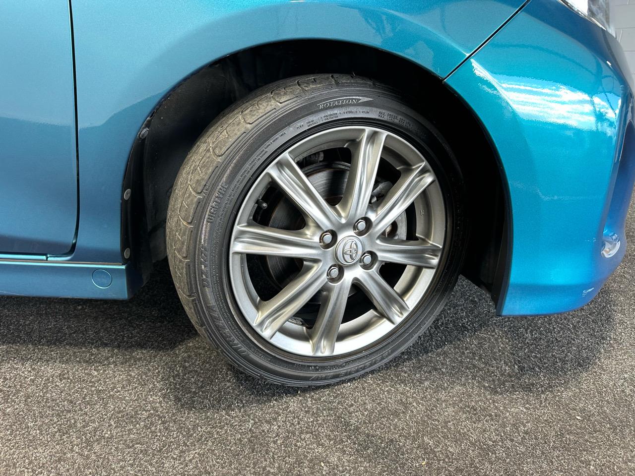 2013 Toyota Vitz