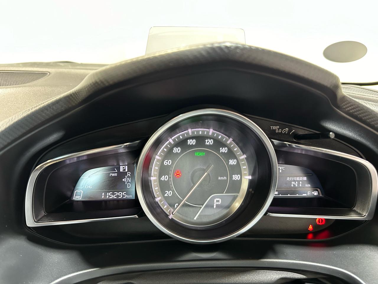 2013 Mazda Axela