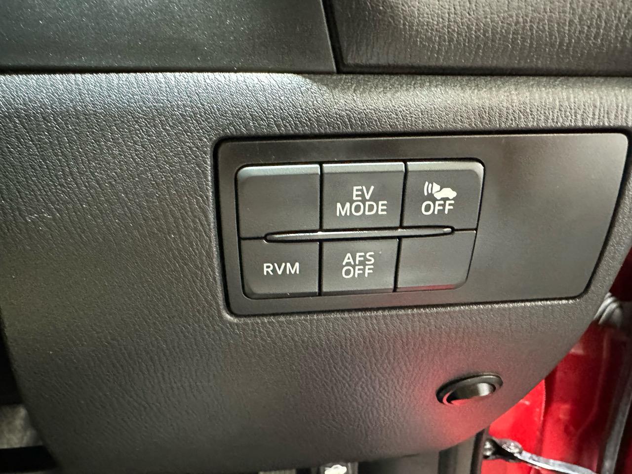 2013 Mazda Axela