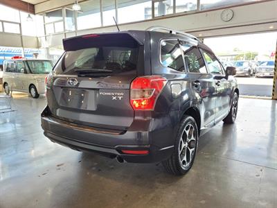 2014 Subaru Forester - Thumbnail