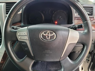 2012 Toyota Alphard - Thumbnail