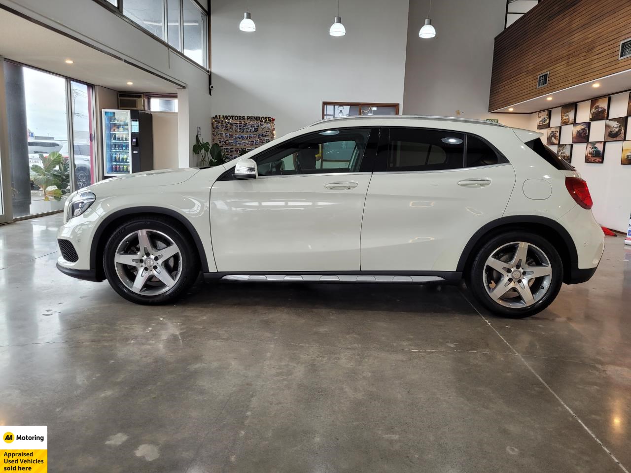 2016 Mercedes-Benz GLA 250