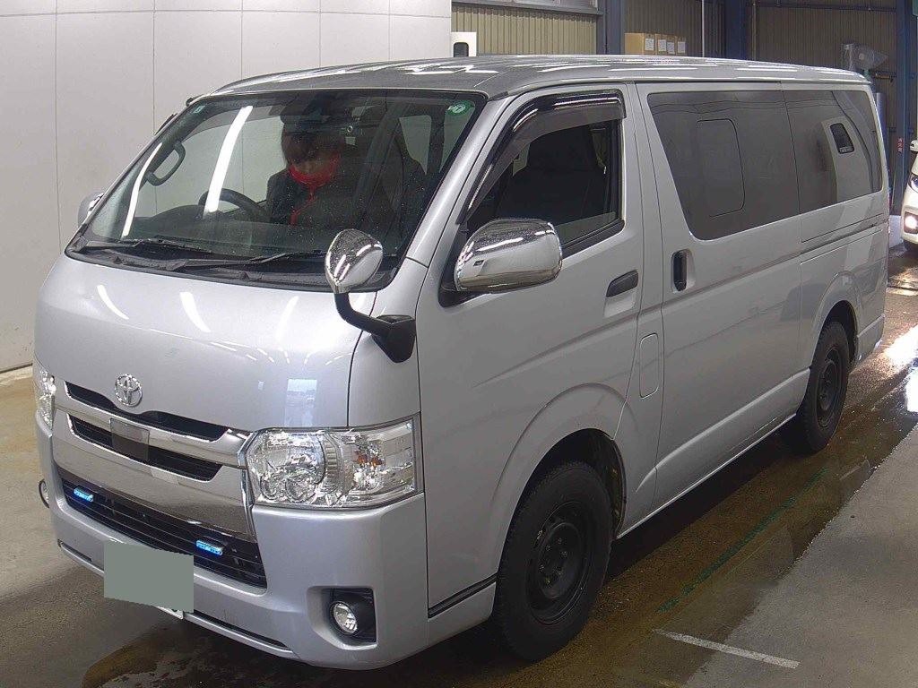 2018 Toyota Hiace