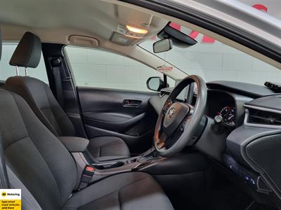 2020 Toyota Corolla - Thumbnail
