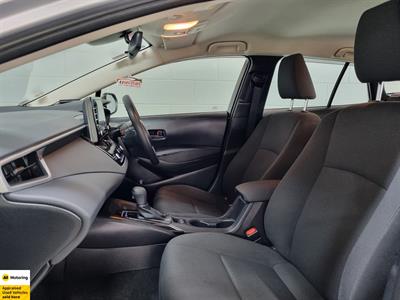 2020 Toyota Corolla - Thumbnail