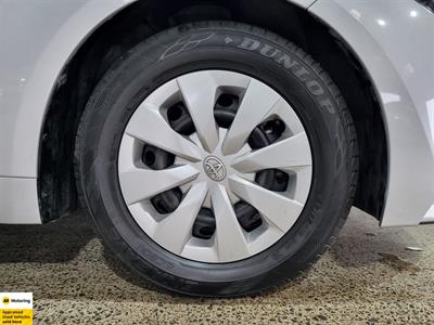 2020 Toyota Corolla - Thumbnail