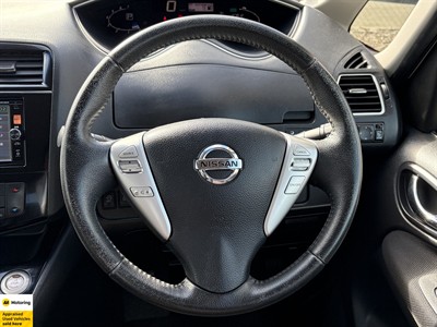 2015 Nissan Serena - Thumbnail