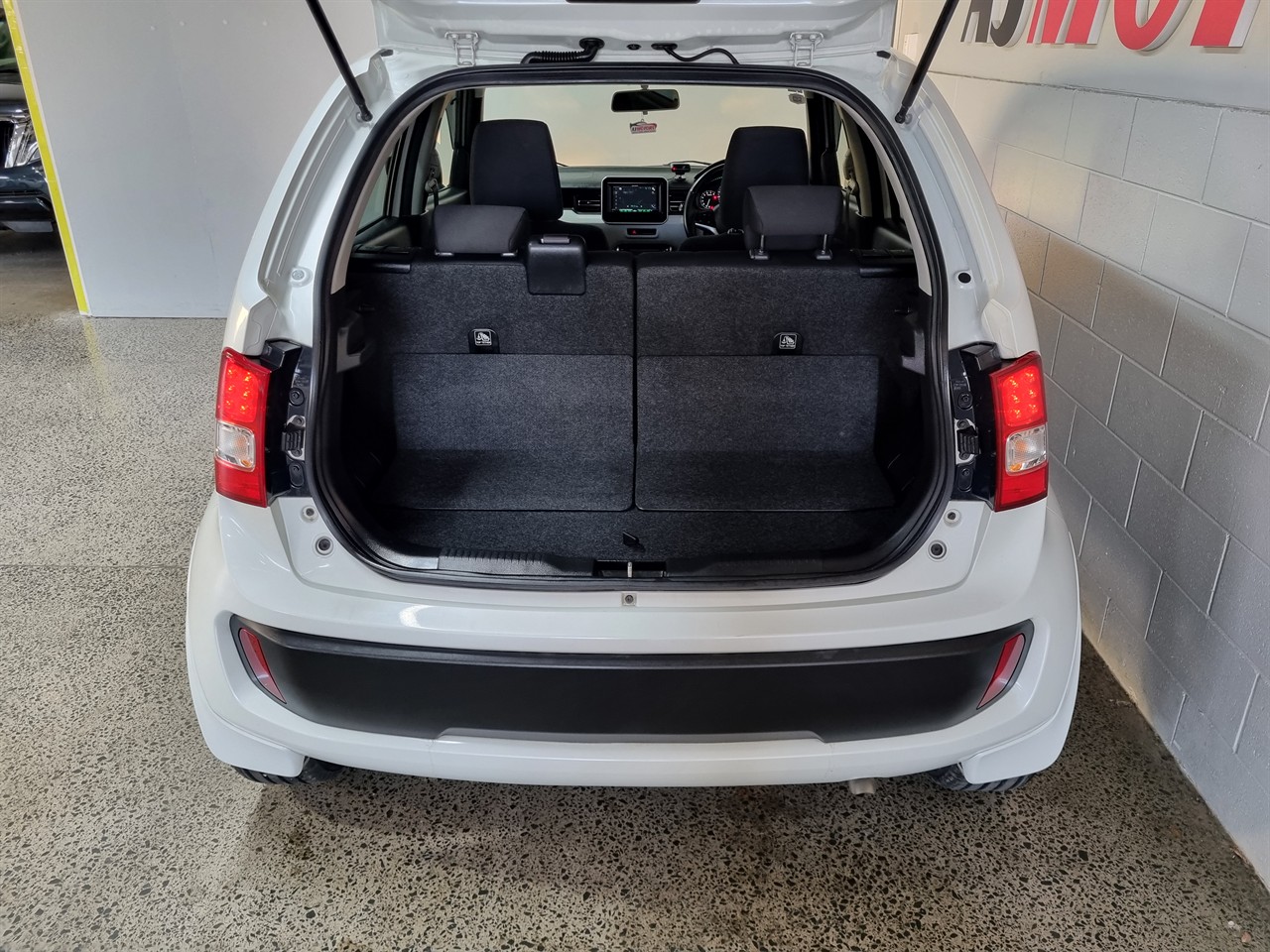 2017 Suzuki Ignis